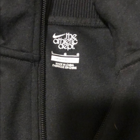Nike track jacket - Picture 2 of 3